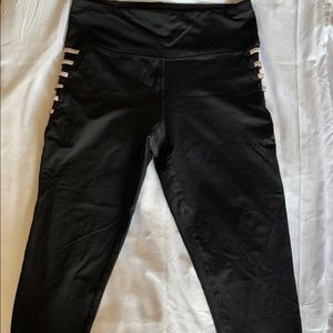 Betsy Johnson leggings